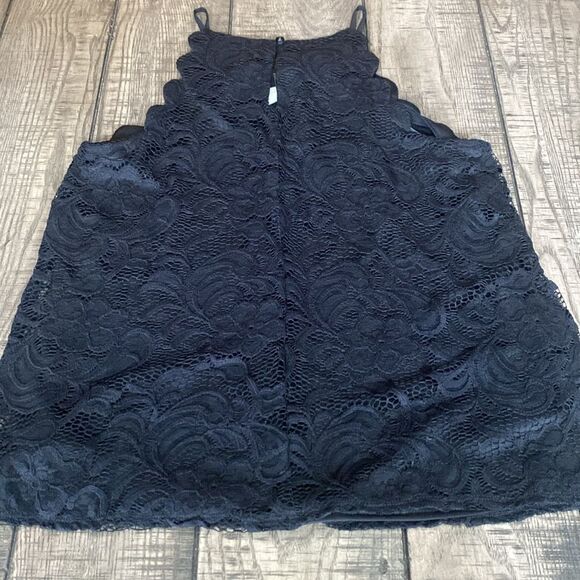 Fortune & Ivy lace top - Picture 3 of 6